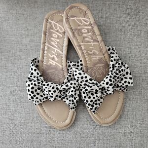 Blowfish Malibu Anina Natural Leo Bow Sandals NWOT